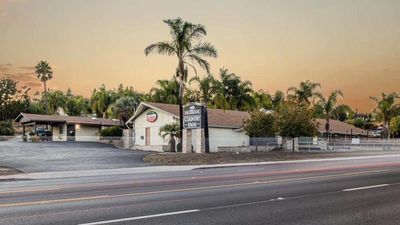 Fallbrook Country Inn מראה חיצוני תמונה