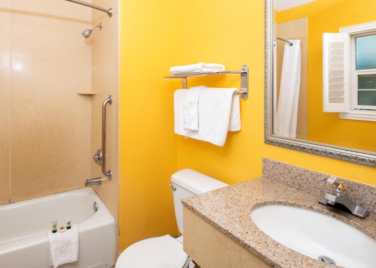 Fallbrook Country Inn מראה חיצוני תמונה