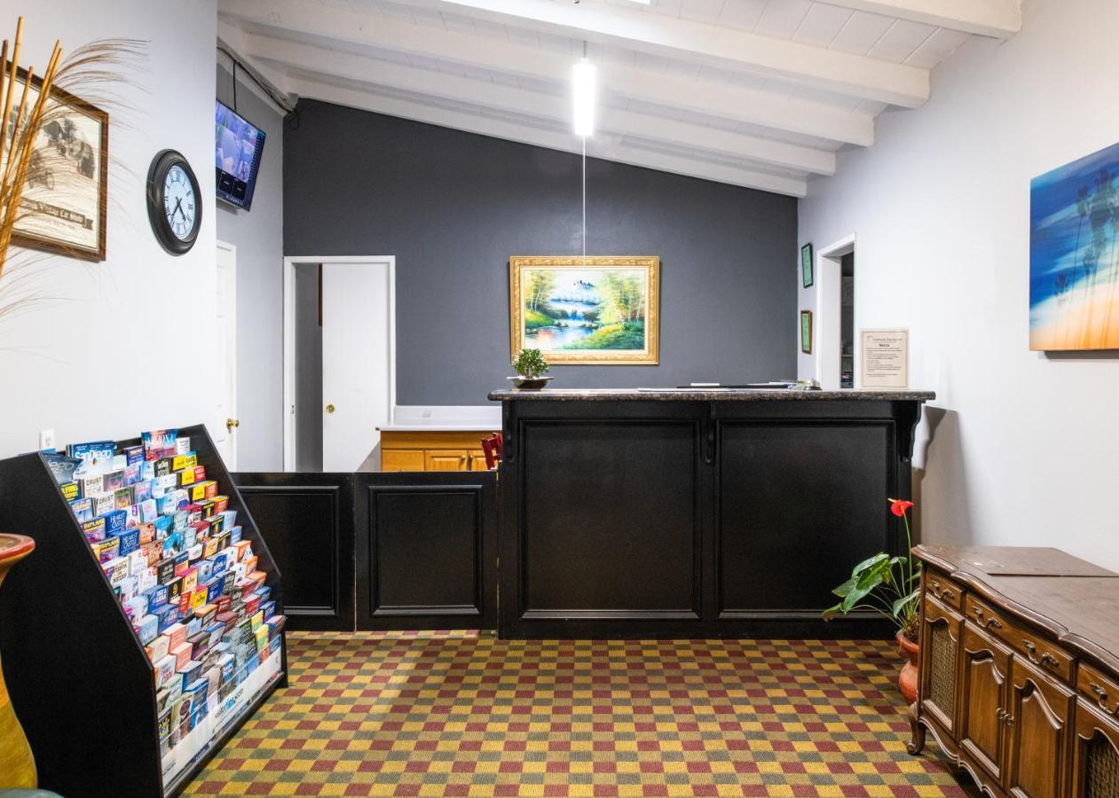 Fallbrook Country Inn מראה חיצוני תמונה
