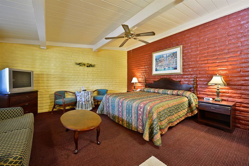 Fallbrook Country Inn מראה חיצוני תמונה