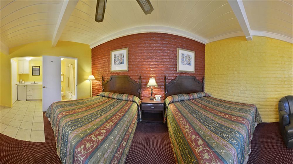 Fallbrook Country Inn מראה חיצוני תמונה